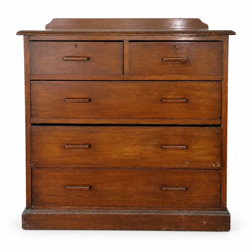 Antique Gallery Chest — photo 1